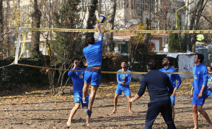 تمرین استقلال همچنان بدون حضور ملی پوشان