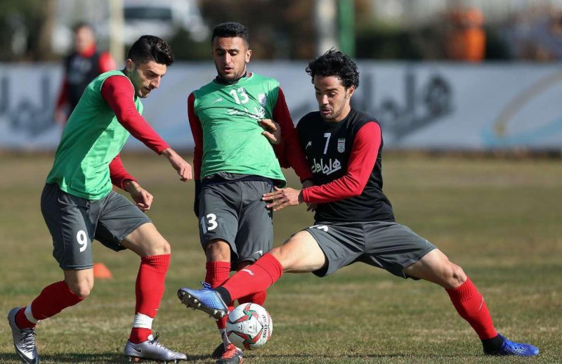 نورافکن: با چیزی که مد نظرمان است فاصله داریم