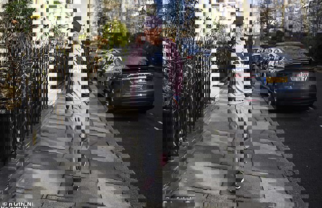 1365312