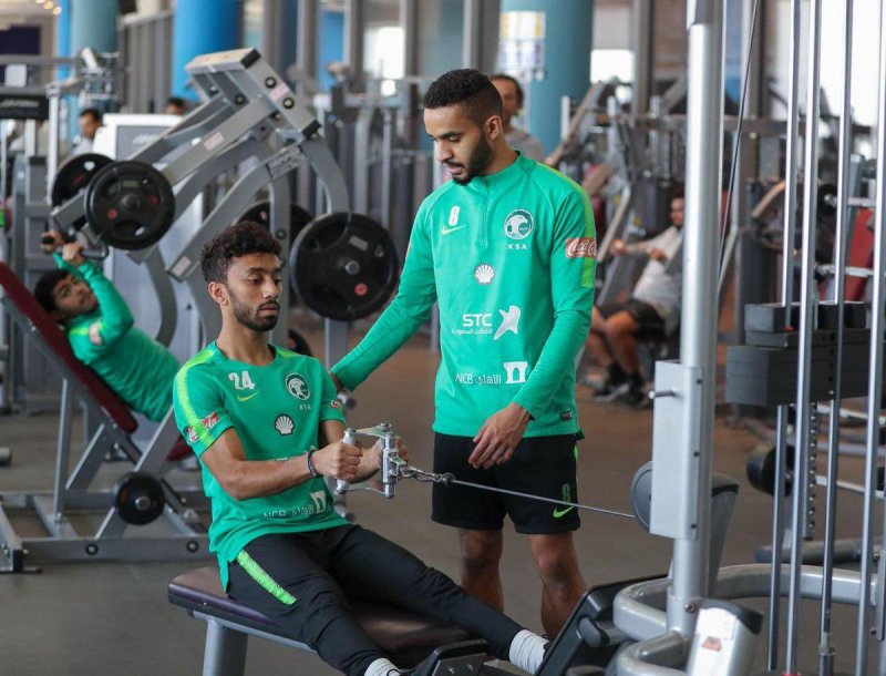 بازیکنان سعودی حق خوردن برنج و گوشت ندارند!