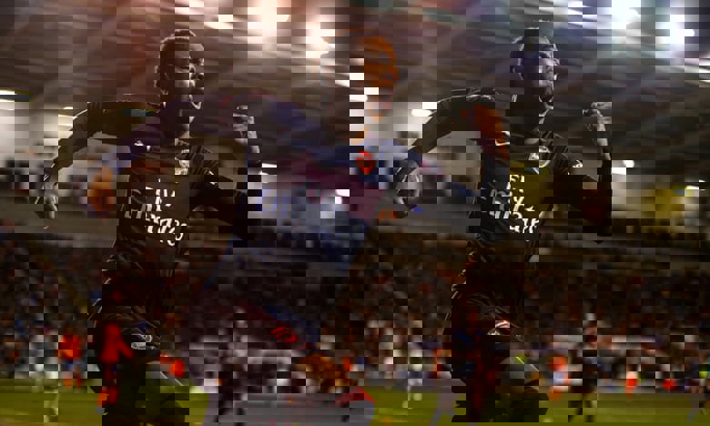 1369740