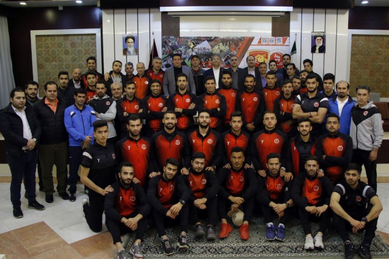 هواداری پدیدهایها از تیمملی در آنتالیا