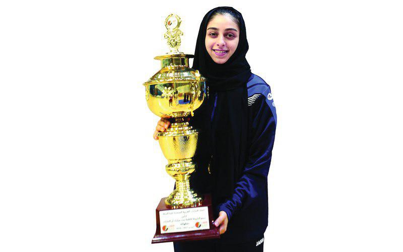 انتقاد بسکتبالیست زن اماراتی از زاکرونی!