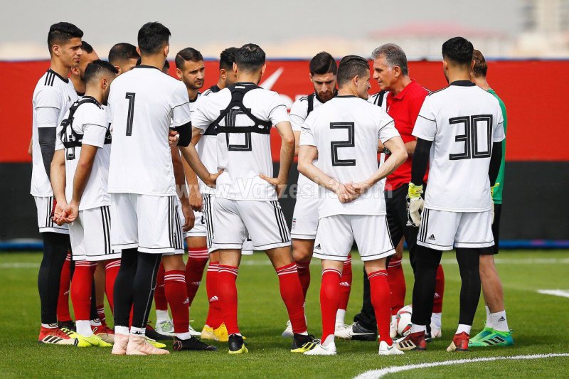 کاپیتان‌ها نبودند نظارت کارلوس چند برابر شد