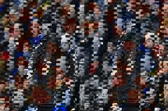 کلوپ: این همان عملکردی است که از صلاح میخواهیم