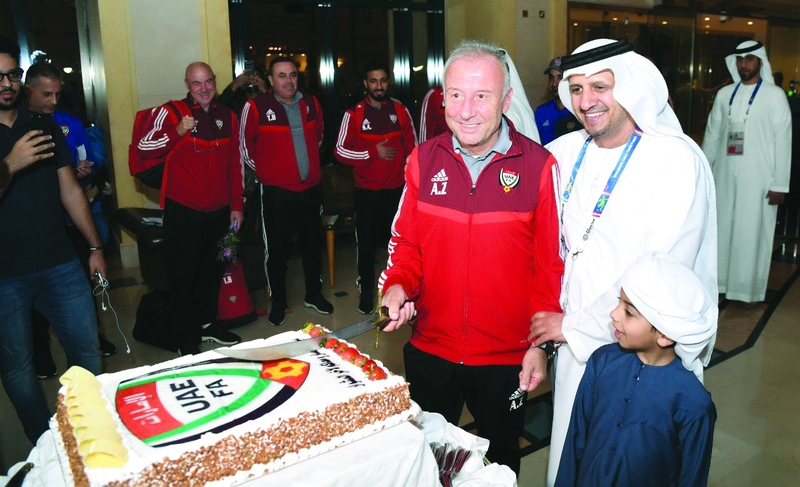 استقبال 5 ستاره شهر العین از تیم ملی امارات