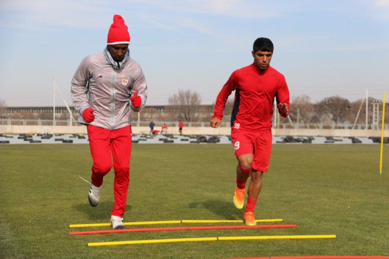 کنستانت به اردوی تراکتور در کیش اضافه شد