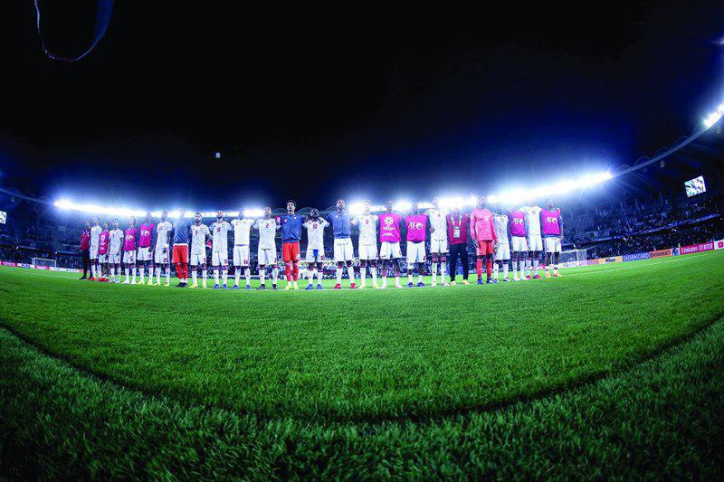 میزبان به دنبال راه گریز از بازی با کره و چین