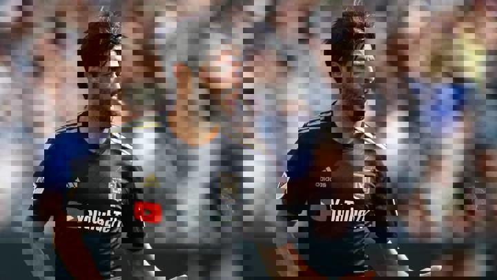 بارسلونا از جذب ستاره مکزیکی منصرف شد