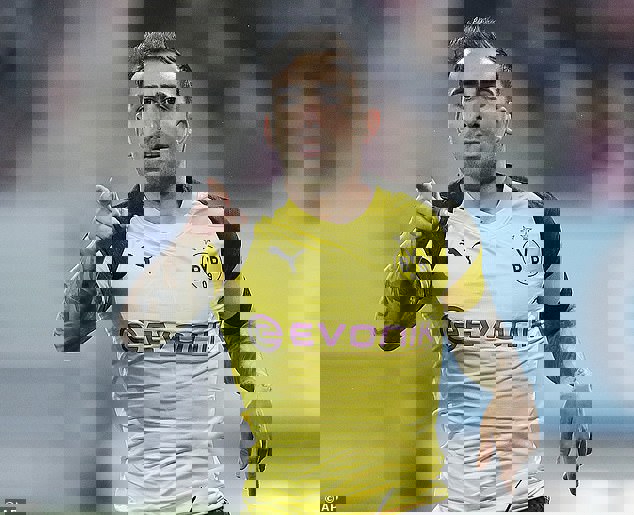 نفس راحت دورتموند به خاطر بهبود مصدومیت آلکاسر