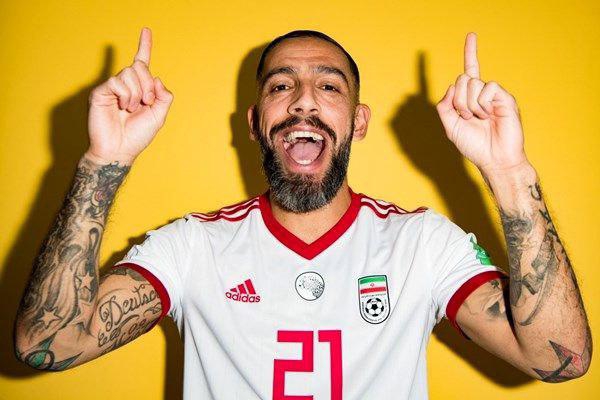 چشم یک ملت به ساق های کاپیتان اشکان