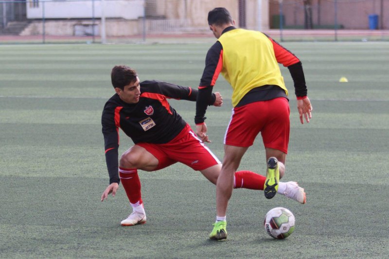 نادری؛ ناکام پیروزی بزرگ پرسپولیس