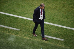 فردا، زمان ترک کی‌روش از ایران