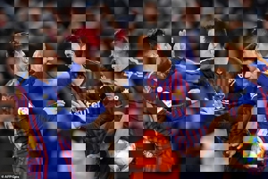 نوکمپ و رد دعوت لیونل مسی و والورده!