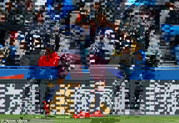 هادرسفیلد 1 - 2 آرسنال؛ در رویای سهمیه