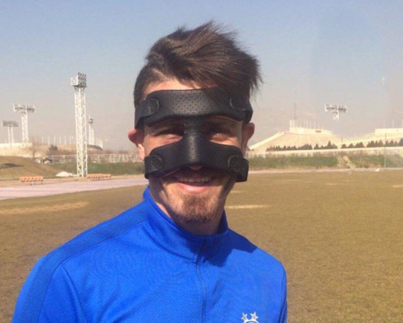 از بتمن در تمرین استقلال رونمایی شد