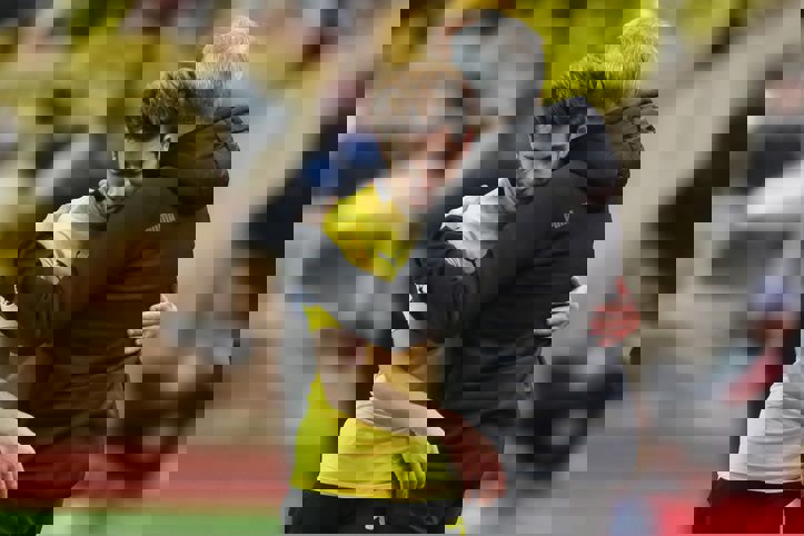 1381947