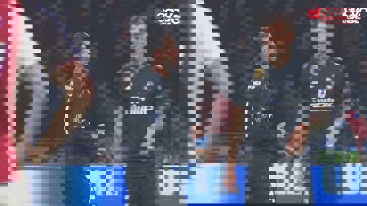 1382035