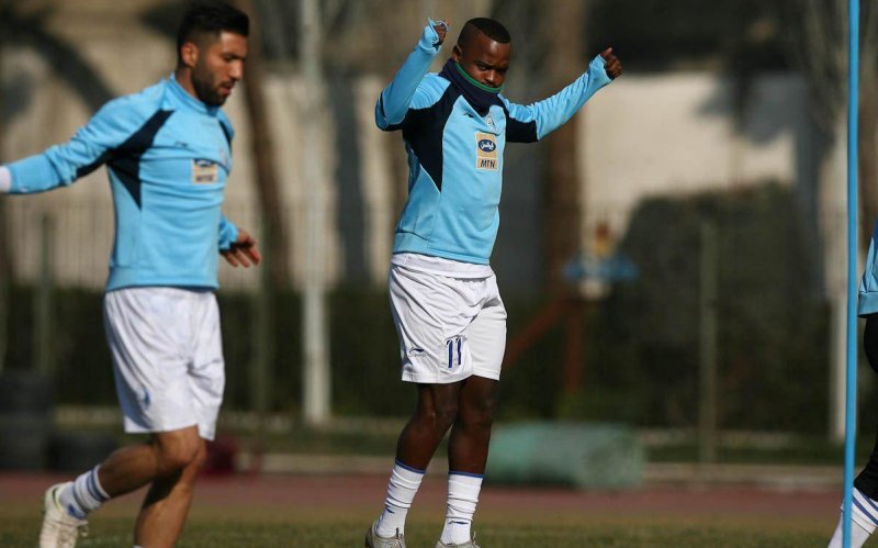 پاتوسی از پشت حواشی بیرون آمد (عکس)