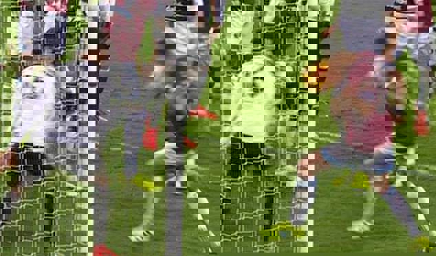 اعتراض به "دست خدای" چیچاریتو: تو متقلبی(عکس)