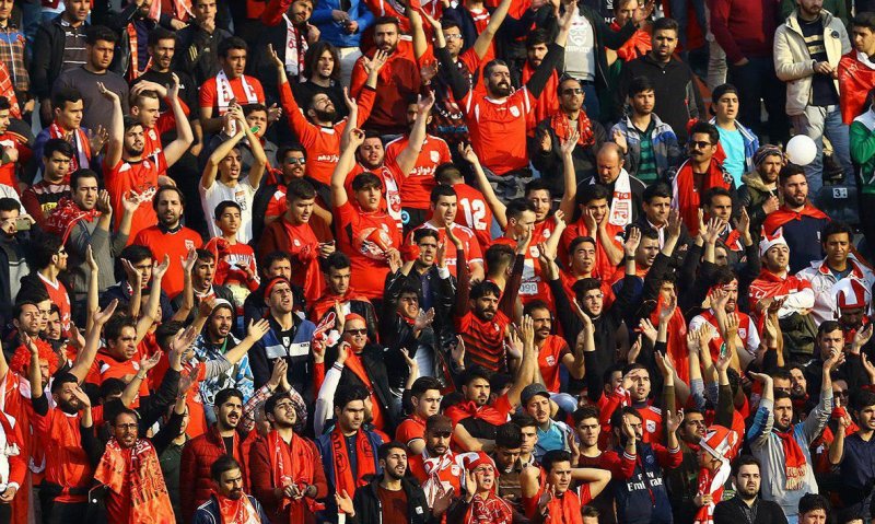 تشکر باشگاه تراکتورسازی از هوادار کهنسالش