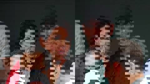 1386957