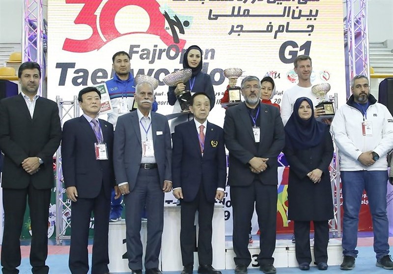 زنان هوگوپوش قهرمان مسابقات بینالمللی جام فجر