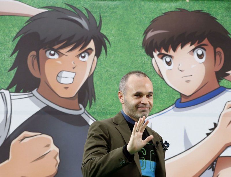 اینیستای عاشق فوتبالیستها در نمایشگاه سوباسا