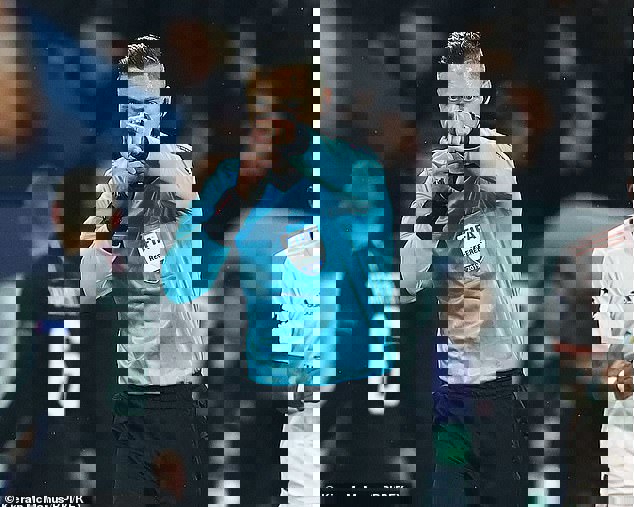 1388357