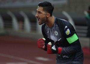 بازوبند خوش یمن برای علی منصور و ذوبی‌ها(عکس)