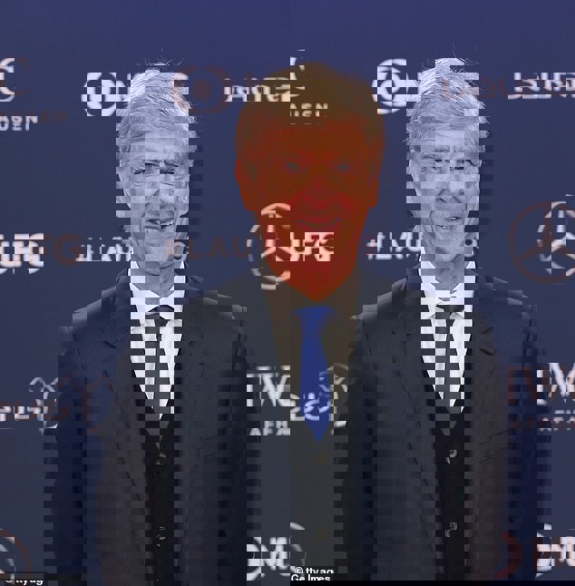 1390804