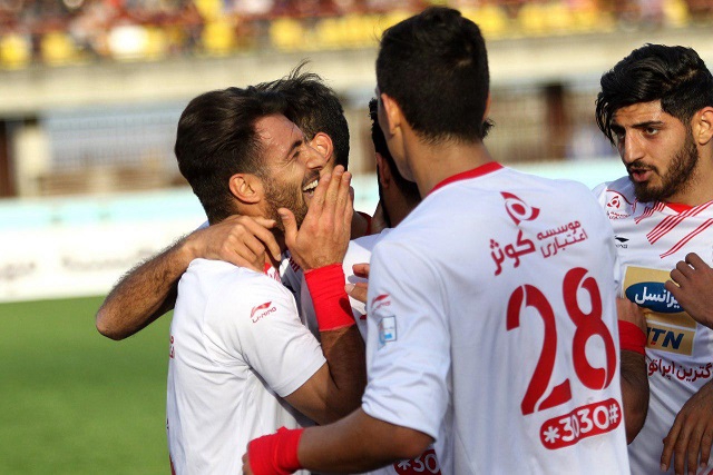 کفش نقرهای پرسپولیس به پای نعمتی