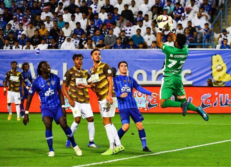 VAR دو امتیاز از الهلال گرفت