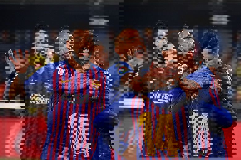 1394737