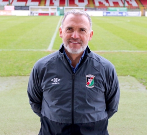 میلیونر ایرانی در ایرلند باشگاه می خرد