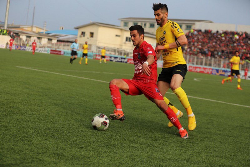 نساجی 0 - سپاهان 0؛ برد نمی‌دهیم حتی به شما!