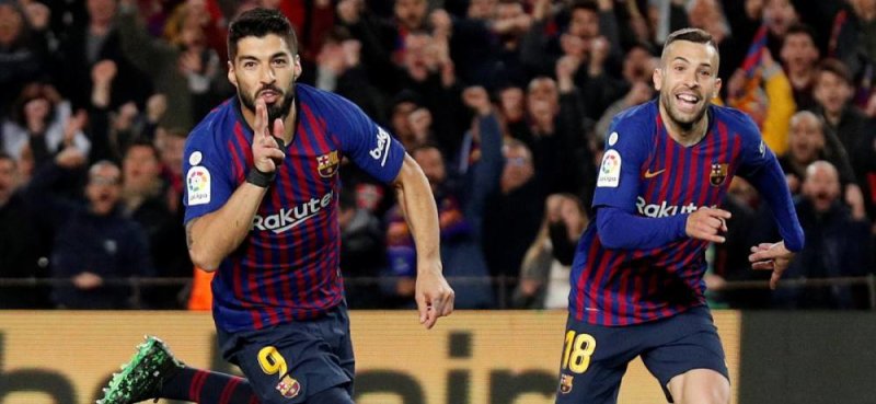 سوارز: کاستا فحش داد، اخراج شد