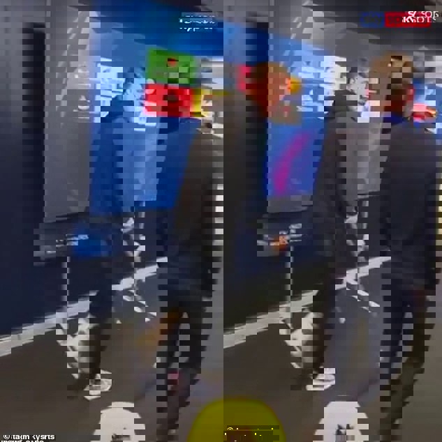 1397004