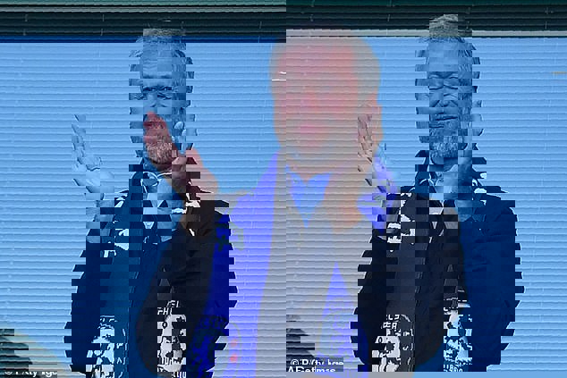 1397851