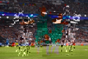  یورنته: توپ به دستم خورد ولی گل درست بود