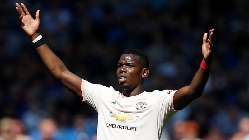 پوگبا به همتیمیهایش گفت از یونایتد خواهد رفت