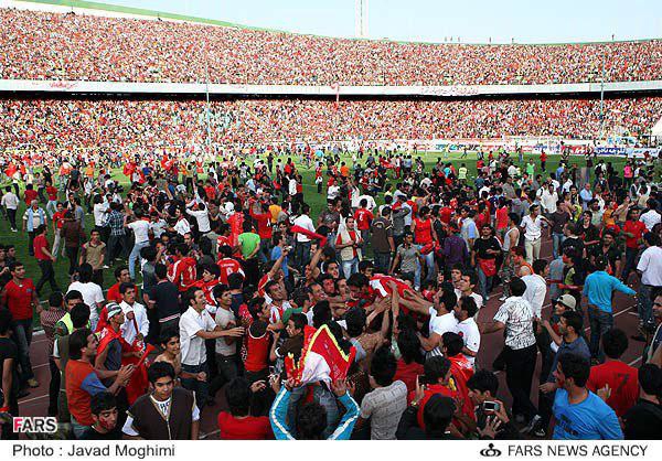 باشگاه پرسپولیس: هوادار به تبریز نمی فرستیم