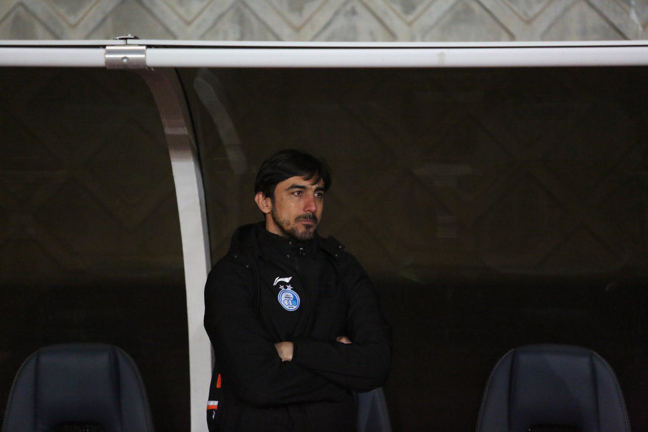 اشک رحمتی در بازی با استقلال با پدیده