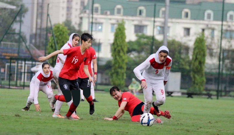 حذف دختران شایسته ایران با دوکارت زرد 