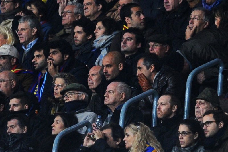 پپ با کلاه کپ روی سکوهای نوکمپ(عکس)