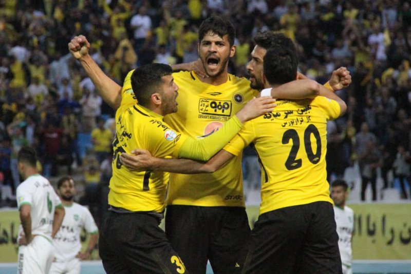 سپاهان 2- ماشینسازی صفر؛ پشت سر پرسپولیس