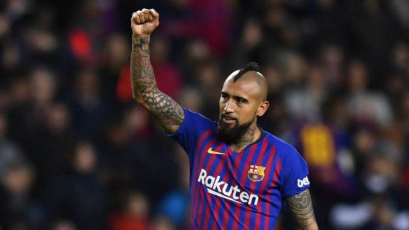 از نیمکت نشینی در بارسلونا ناراحتم