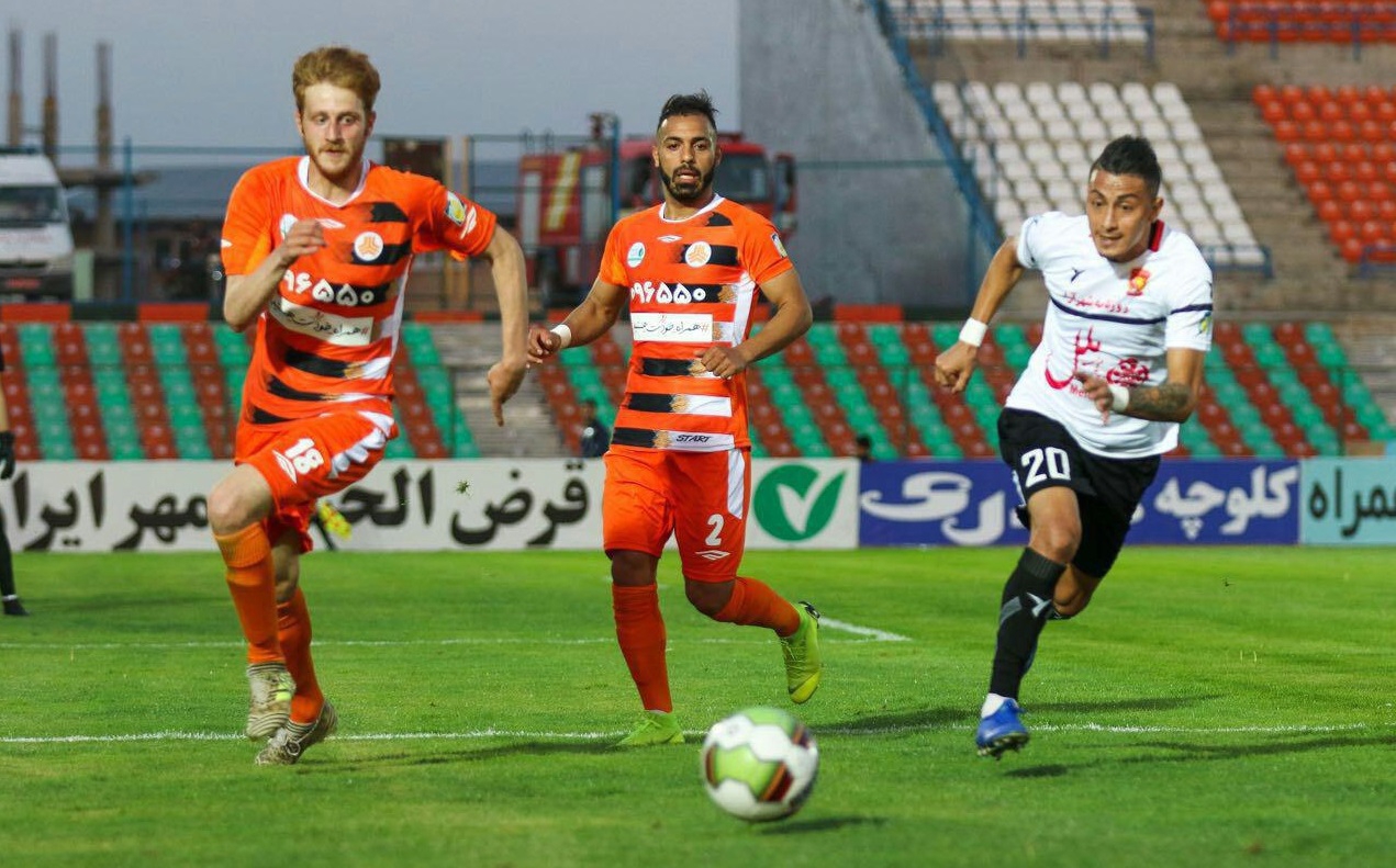 چوچو در بازی پدیده و سایپا