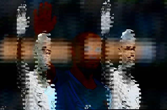 کمپانی: از پشت سرم می‌گفتند شوت نزن