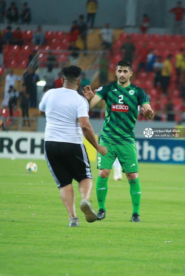 درگیری بازیکنان ذوب آهن با تماشاگران عراقی